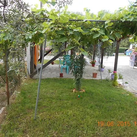 Doukas 3*