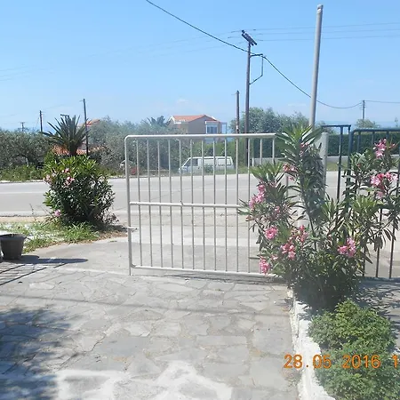 Konukevi Doukas